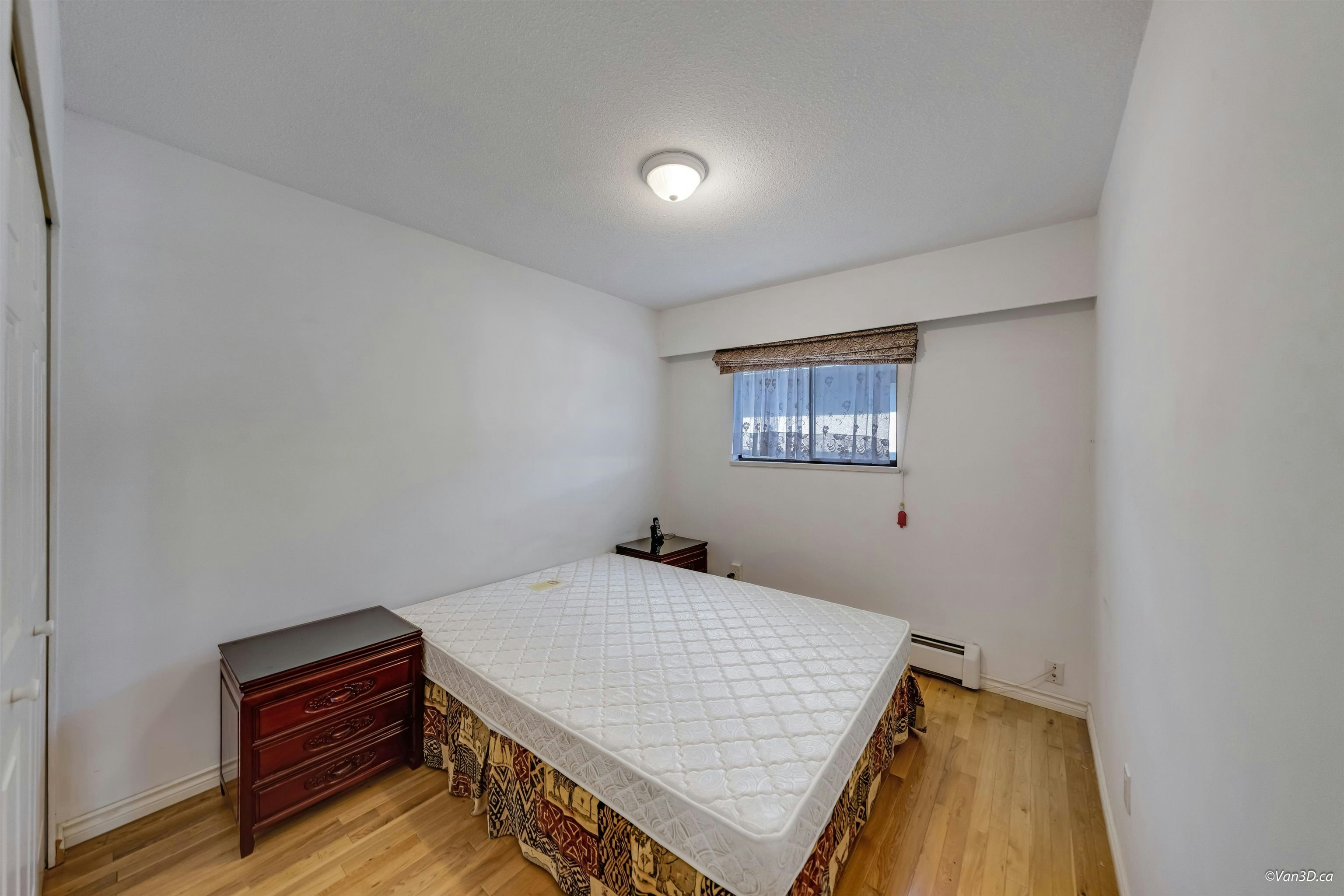 3056 E 28th Avenue, Vancouver, BC, V5R 1S5 - 19