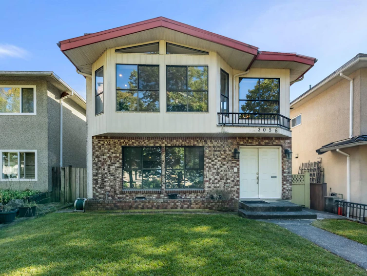 3056 E 28th Avenue, Vancouver, BC, V5R 1S5 - 34