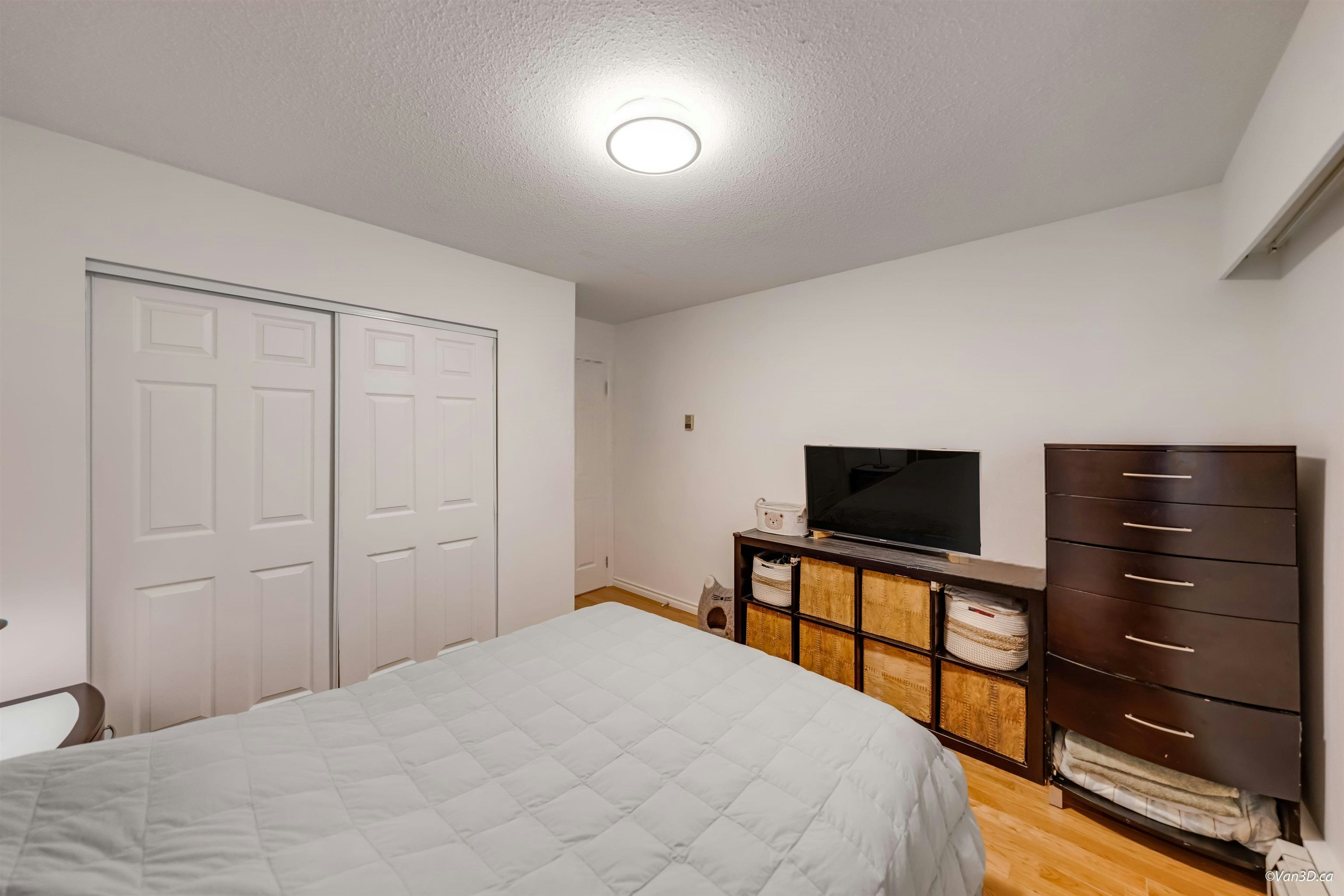3056 E 28th Avenue, Vancouver, BC, V5R 1S5 - 16