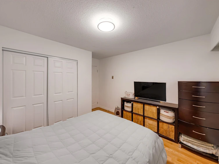 3056 E 28th Avenue, Vancouver, BC, V5R 1S5 - 16