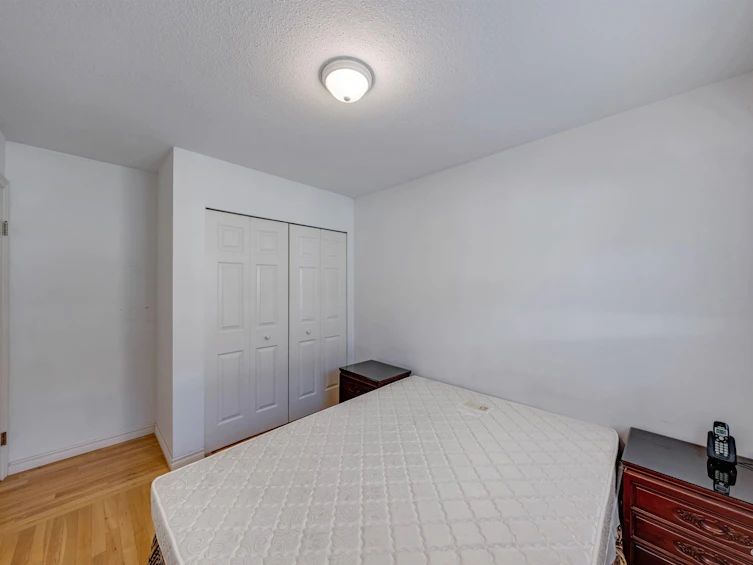 3056 E 28th Avenue, Vancouver, BC, V5R 1S5 - 22