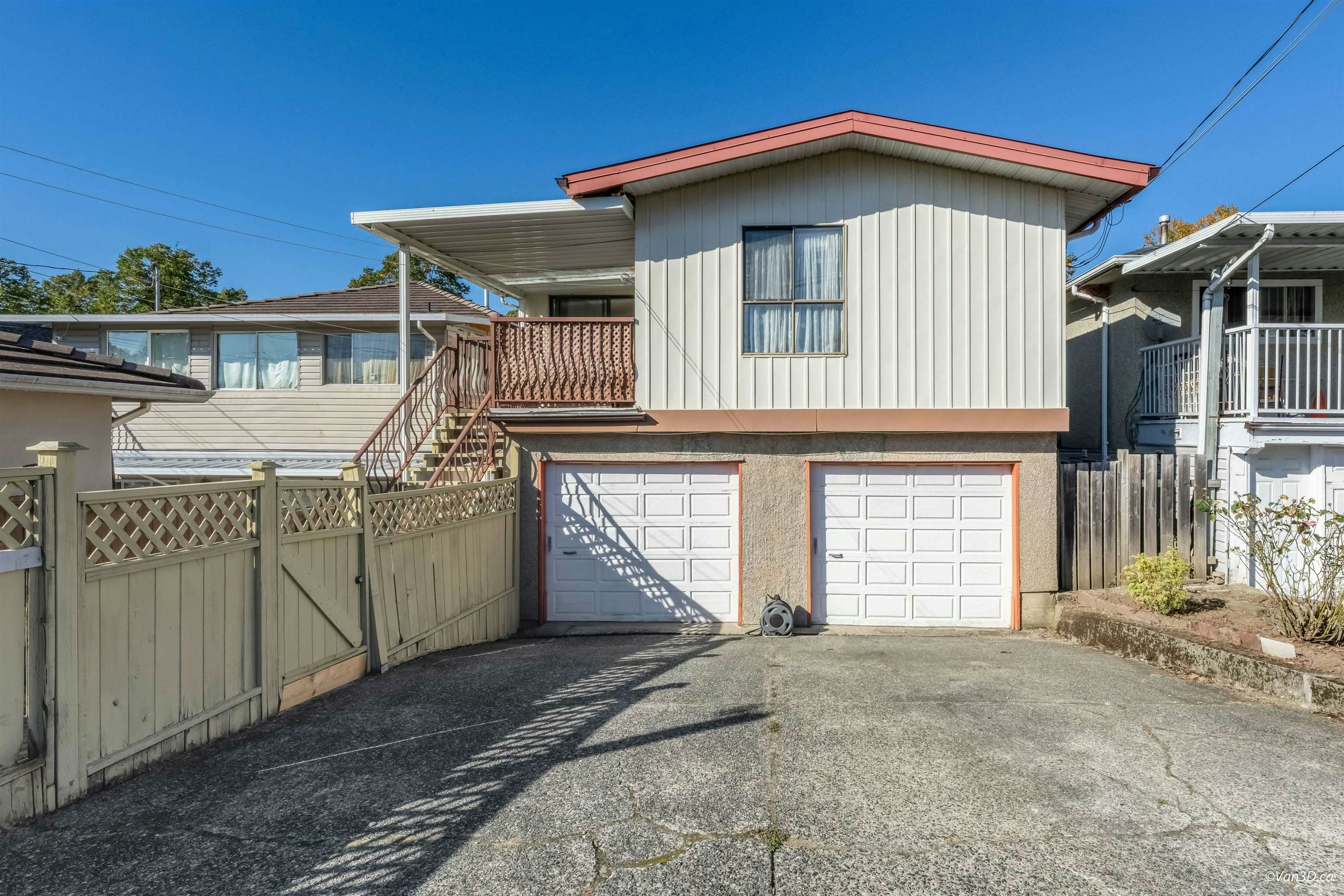 3056 E 28th Avenue, Vancouver, BC, V5R 1S5 - 35