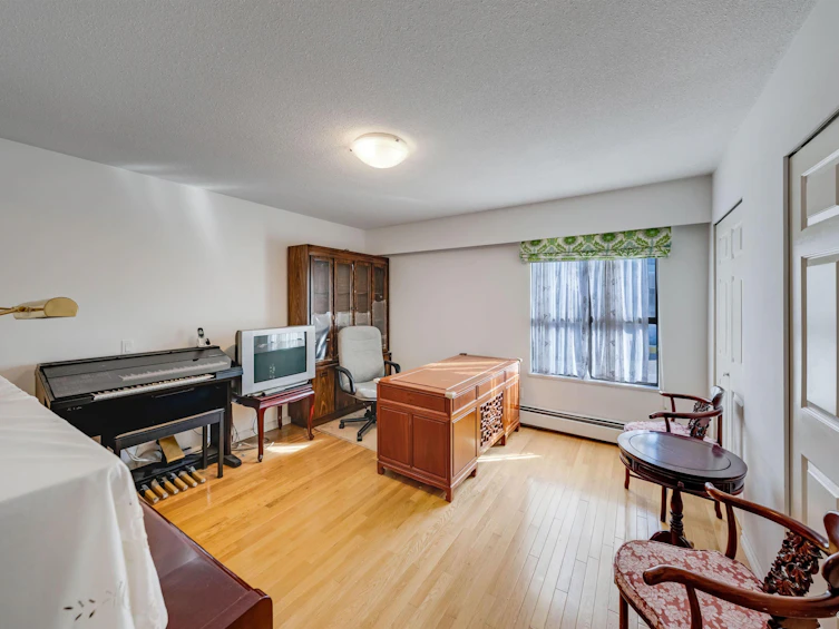 3056 E 28th Avenue, Vancouver, BC, V5R 1S5 - 14