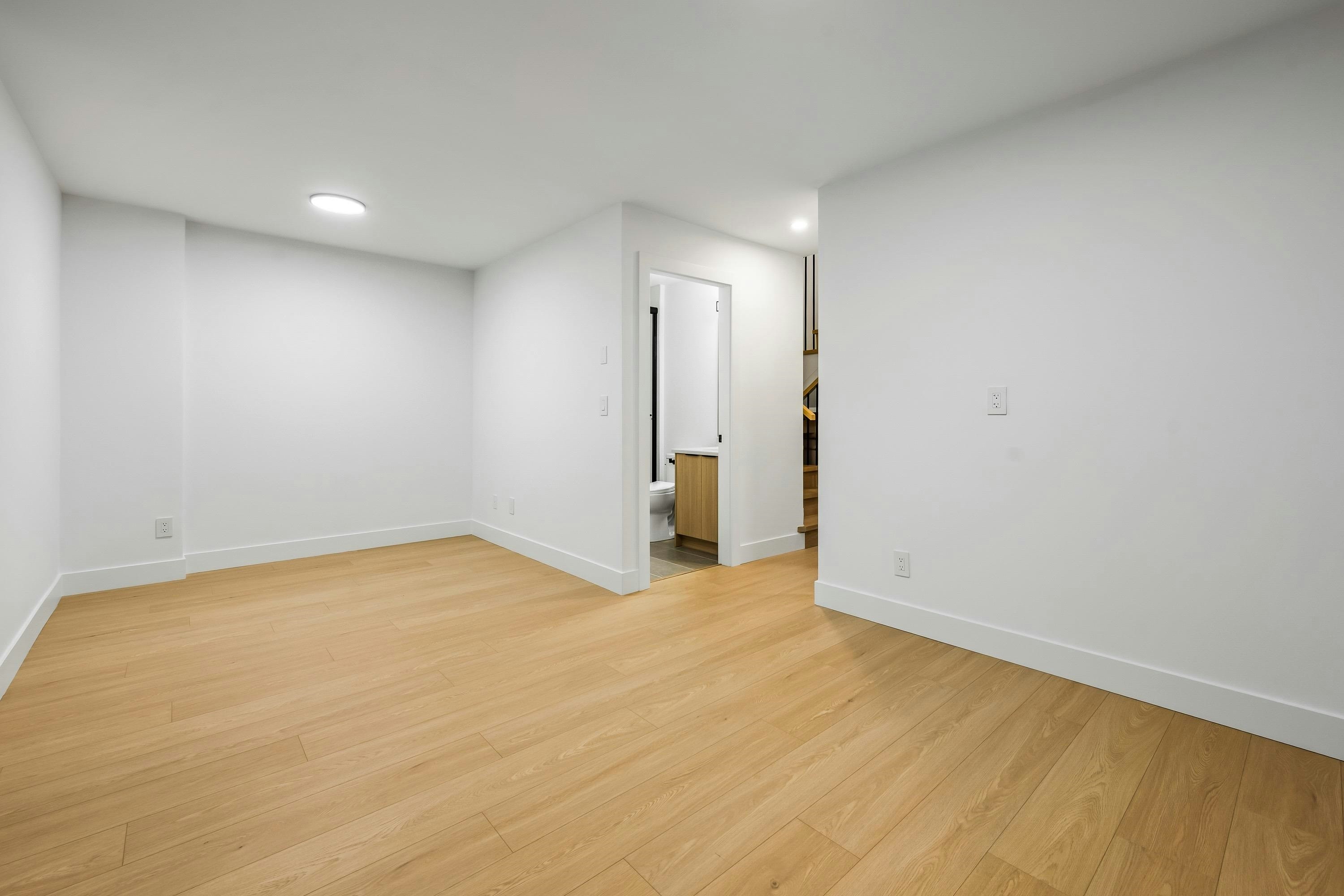 3-3940 Eton Street, Burnaby, BC, V5C 1J5 - 27