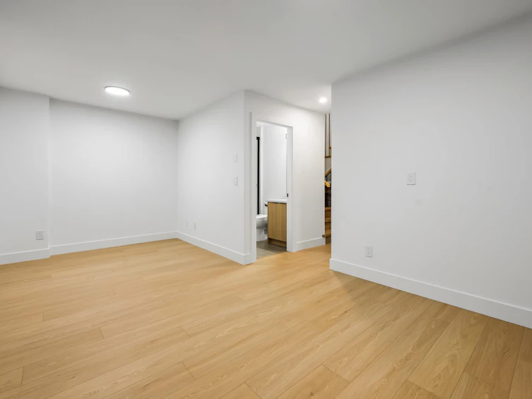 3-3940 Eton Street, Burnaby, BC, V5C 1J5 - 27