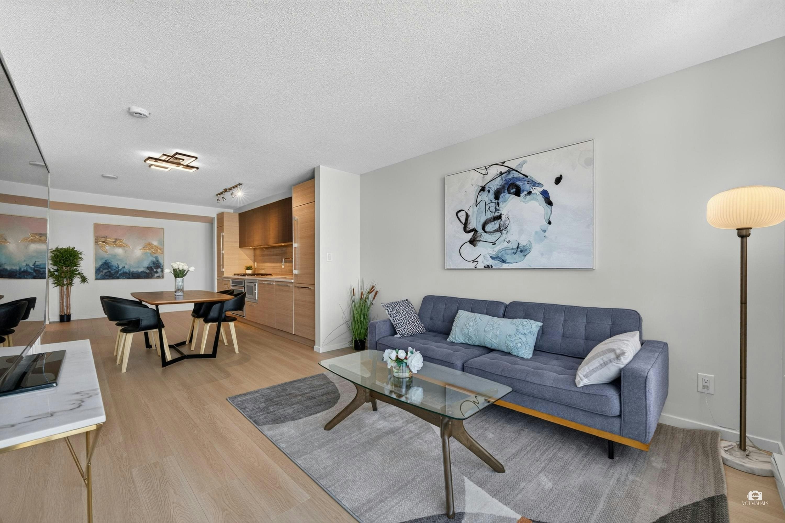 1806-6658 Dow Avenue - 5
