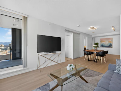 1806-6658 Dow Avenue - 4