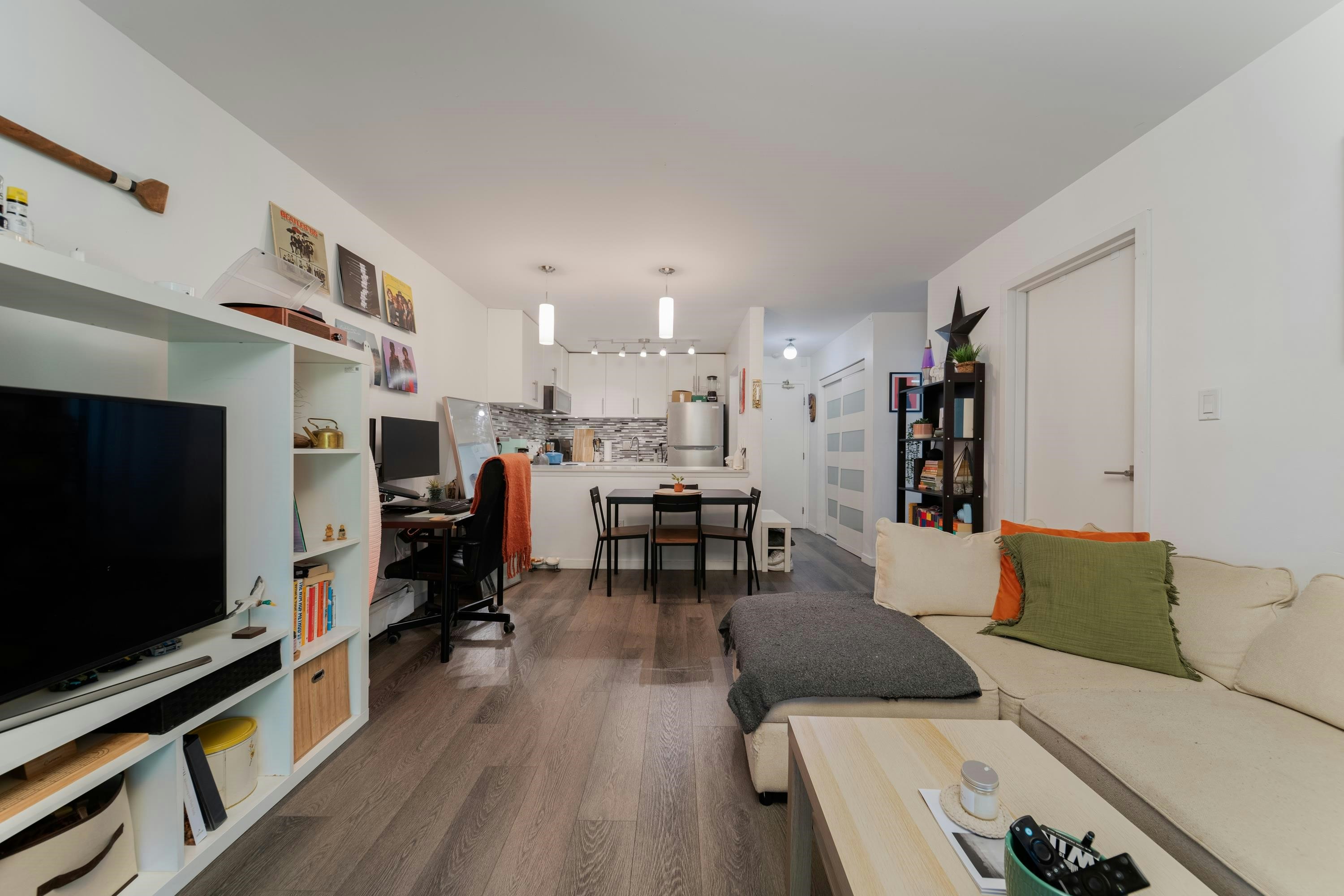 201-1425 Cypress Street - 4