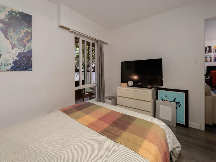 201-1425 Cypress Street, Vancouver, BC, V6J 3L1 - 13