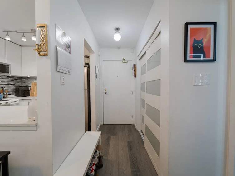 201-1425 Cypress Street, Vancouver, BC, V6J 3L1 - 9