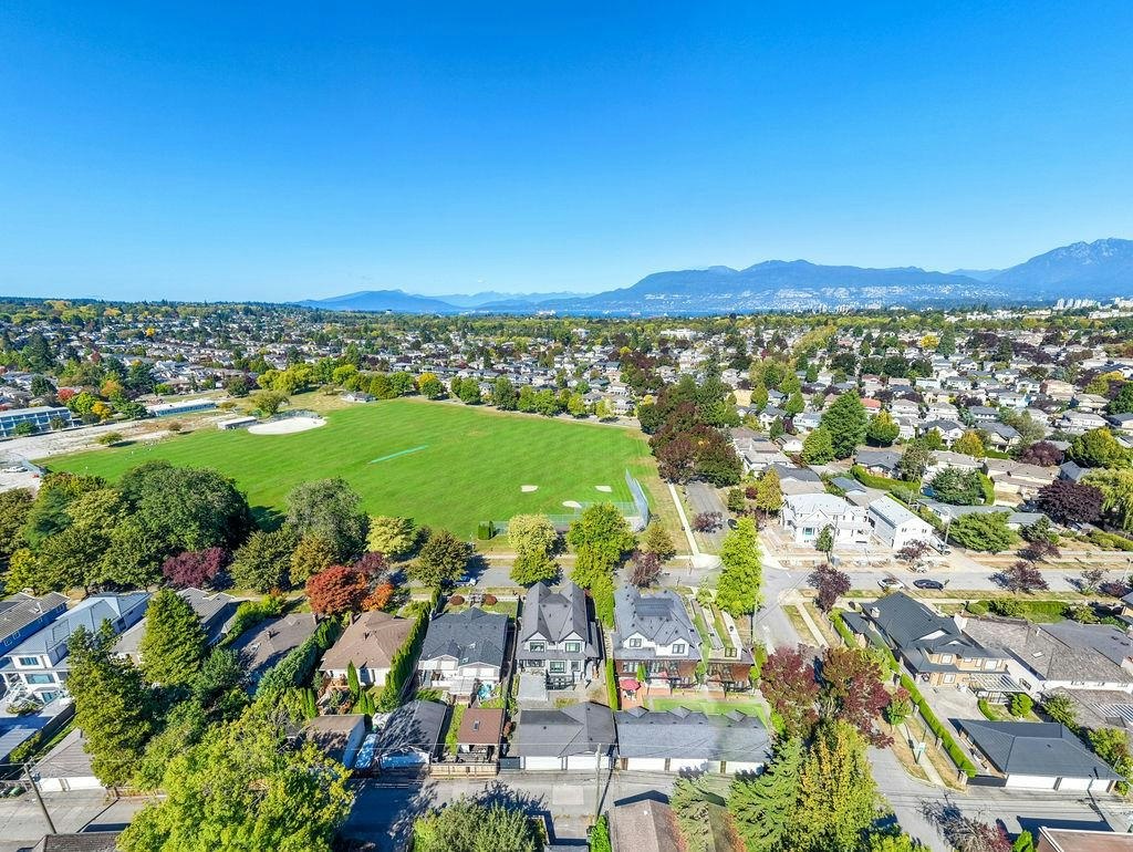 2398 Oliver Crescent, Vancouver, BC, V6L 1S7 - 17