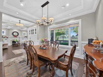 2398 Oliver Crescent - 3