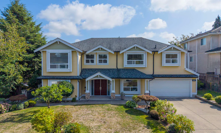 5891 Dickens Place