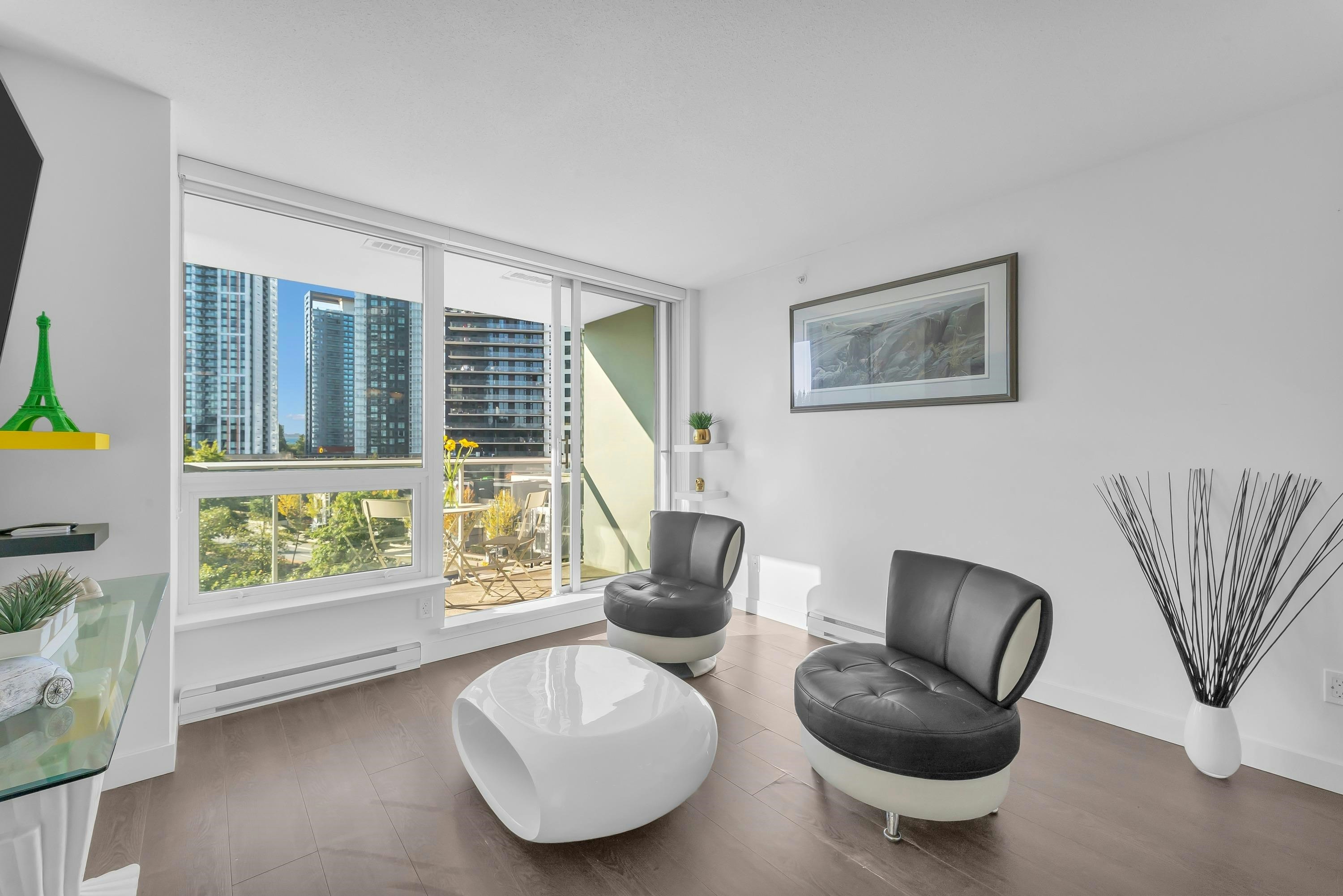 703-13696 100 Avenue - 5