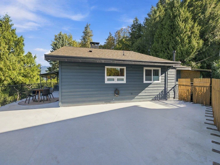 330 N Gamma Avenue, Burnaby, BC, V5C 1X9 - 13