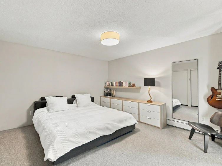 330 N Gamma Avenue, Burnaby, BC, V5C 1X9 - 15