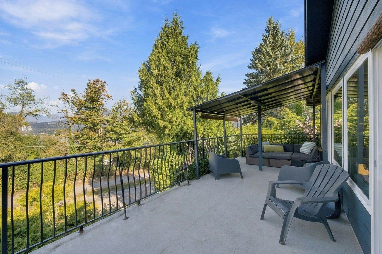 330 N Gamma Avenue, Burnaby, BC, V5C 1X9 - 12
