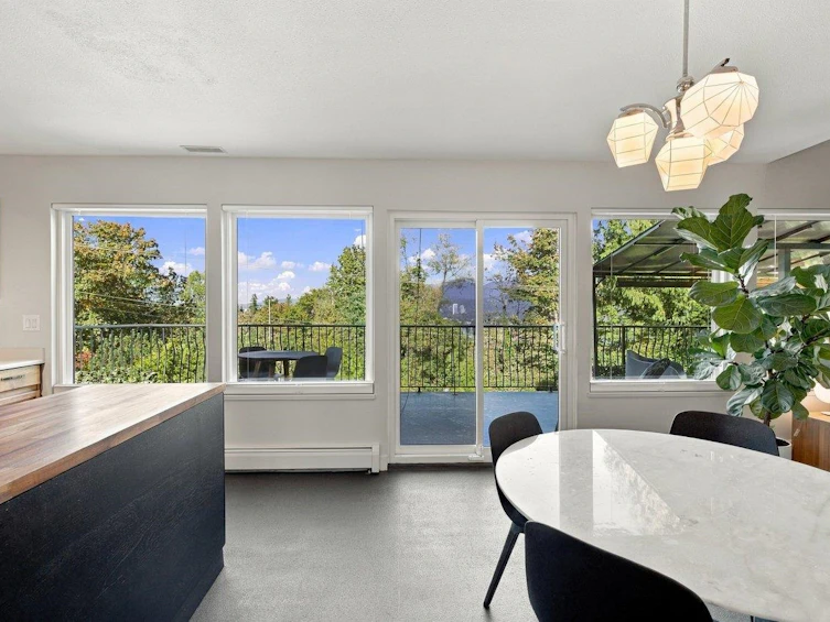 330 N Gamma Avenue, Burnaby, BC, V5C 1X9 - 7