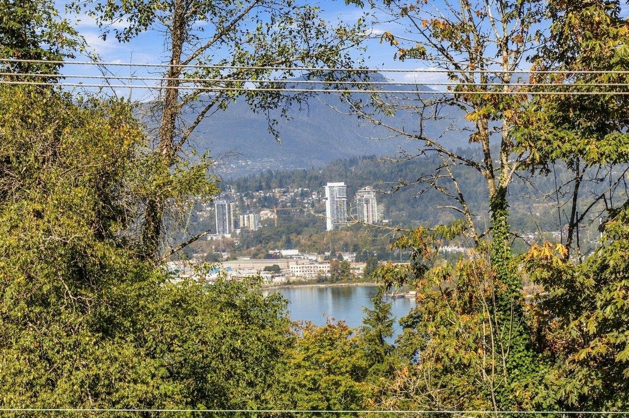330 N Gamma Avenue, Burnaby, BC, V5C 1X9