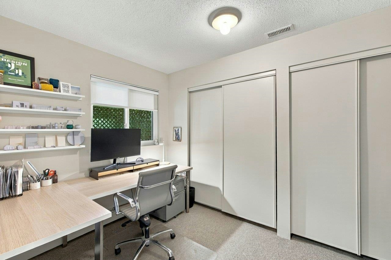 330 N Gamma Avenue, Burnaby, BC, V5C 1X9 - 18