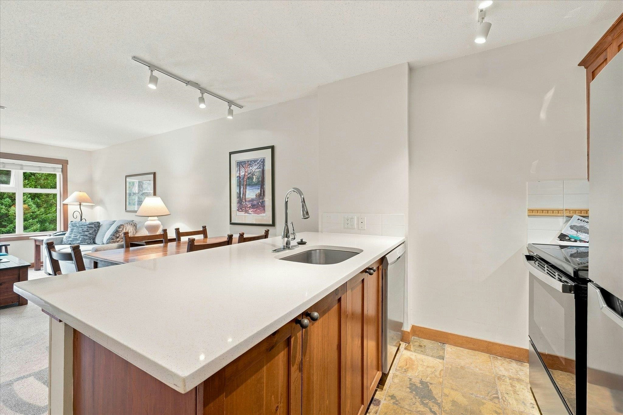 311-4660 Blackcomb Way, Whistler, BC, V8E 0X7 - 11
