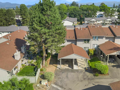 5-32858 Landeau Place - 4