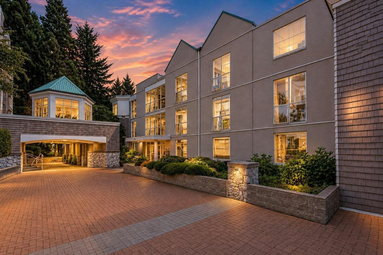 312-8450 Jellicoe Street, Vancouver, BC, V5S 4S9