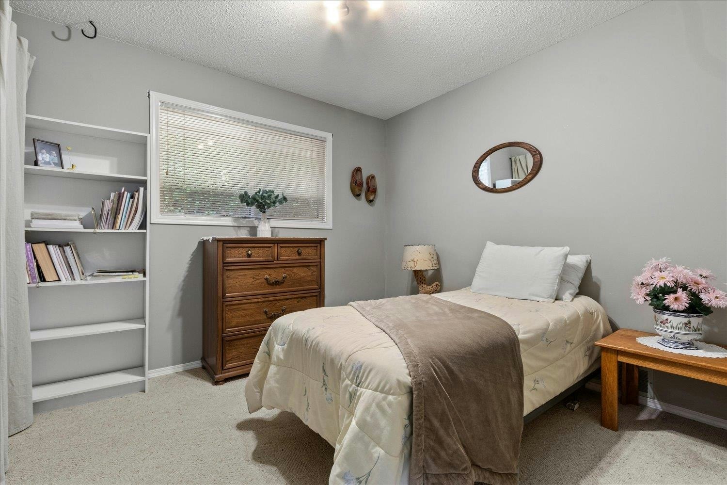 45985 Collins Drive, Chilliwack, BC, V2R 2E1 - 23