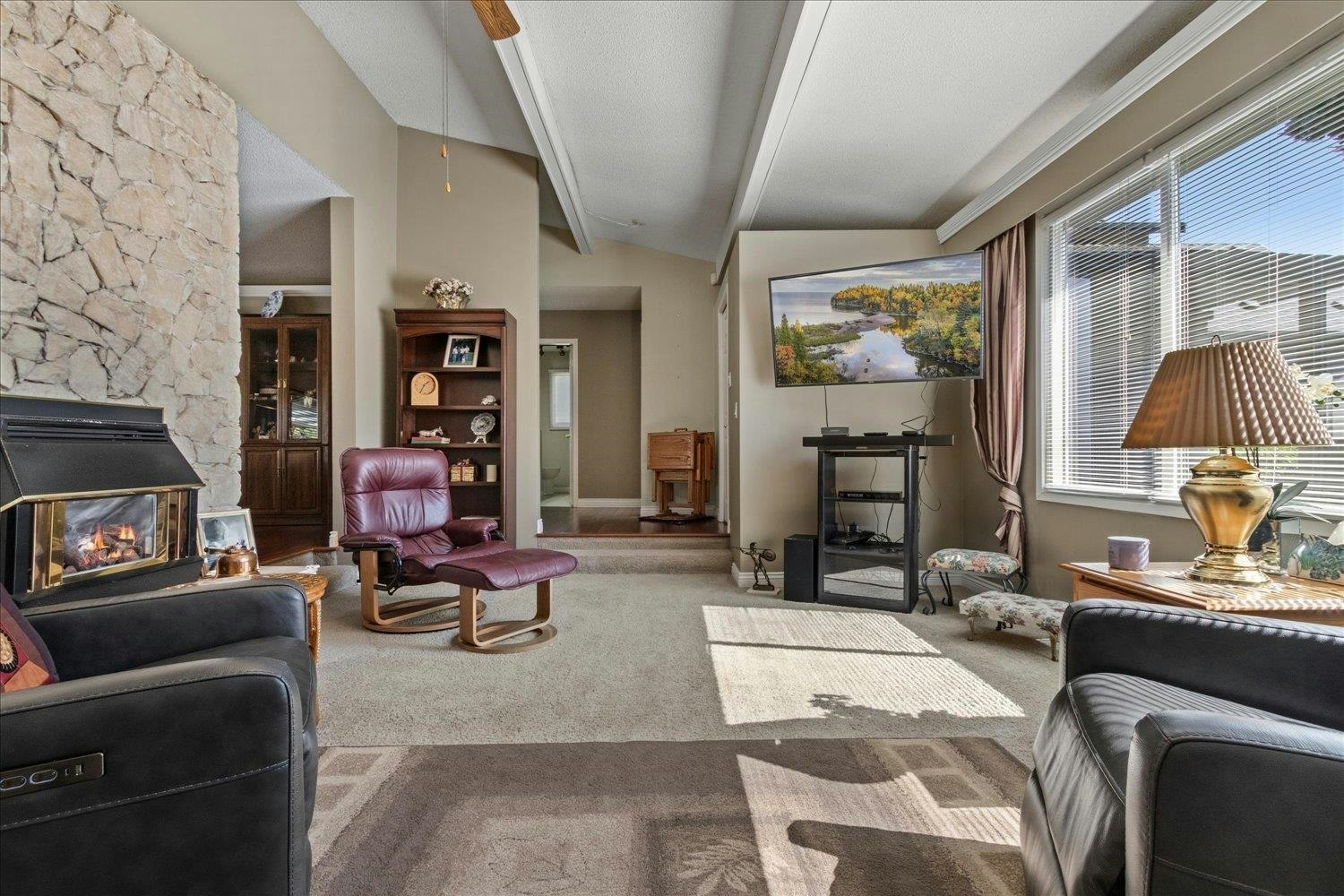 45985 Collins Drive, Chilliwack, BC, V2R 2E1 - 10