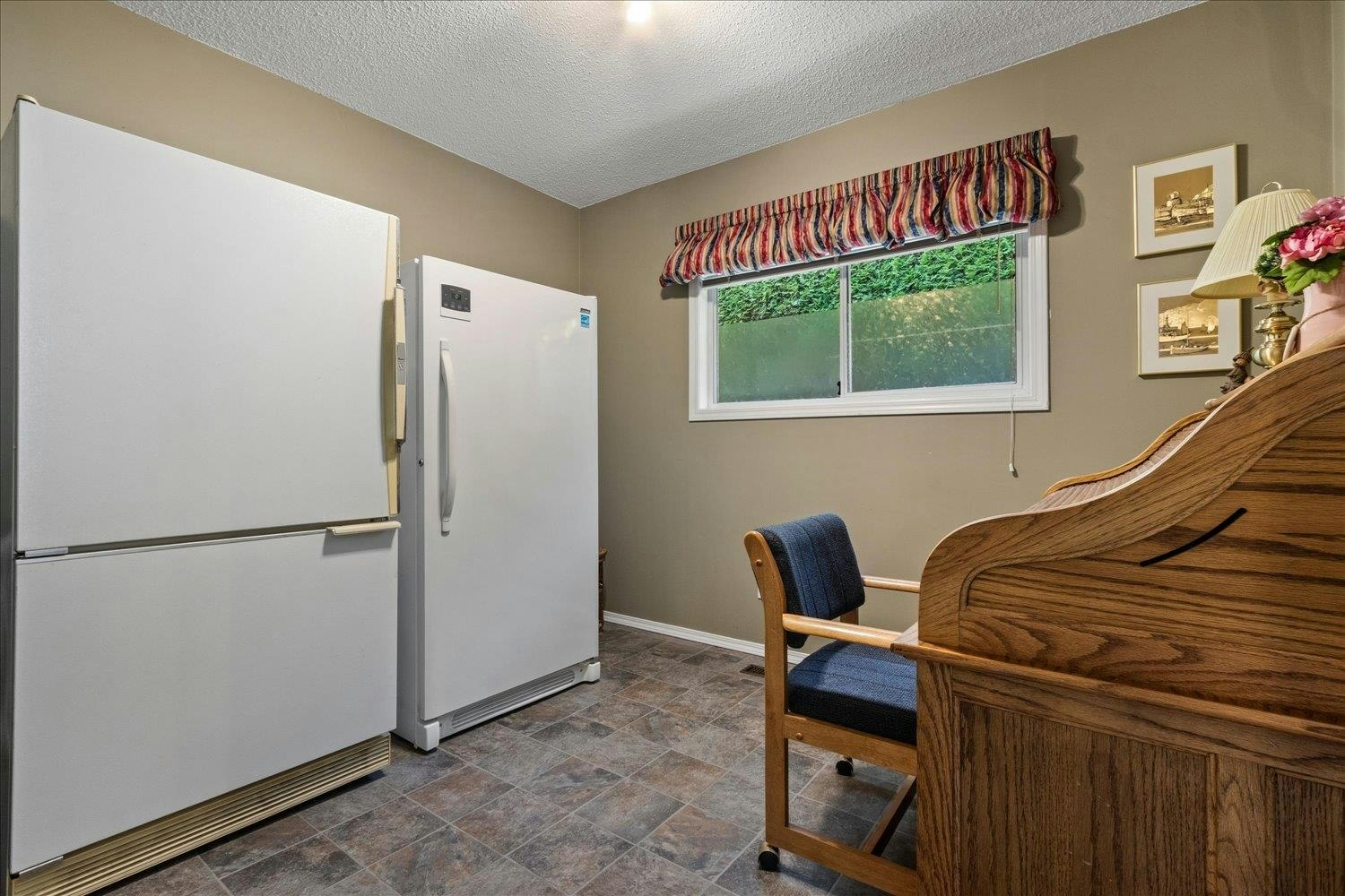 45985 Collins Drive, Chilliwack, BC, V2R 2E1 - 24