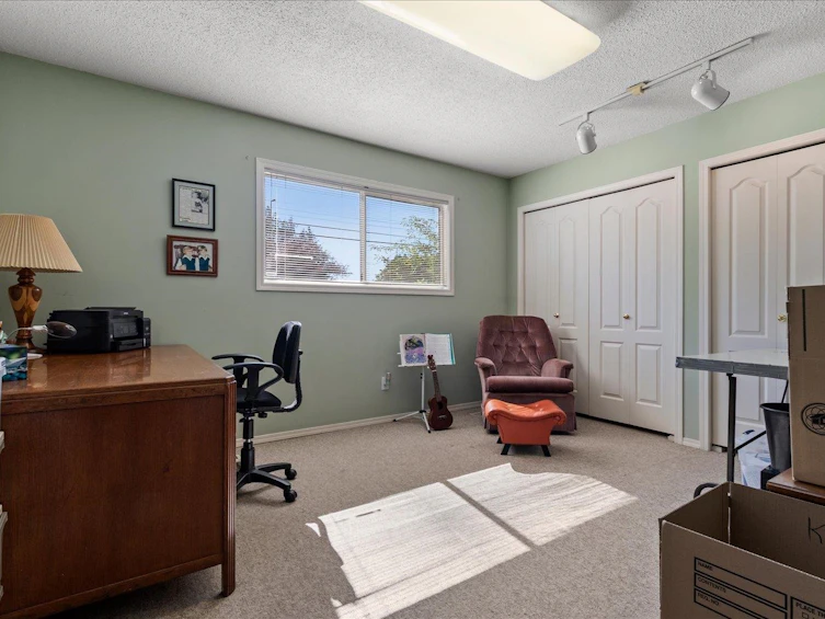 45985 Collins Drive, Chilliwack, BC, V2R 2E1 - 22