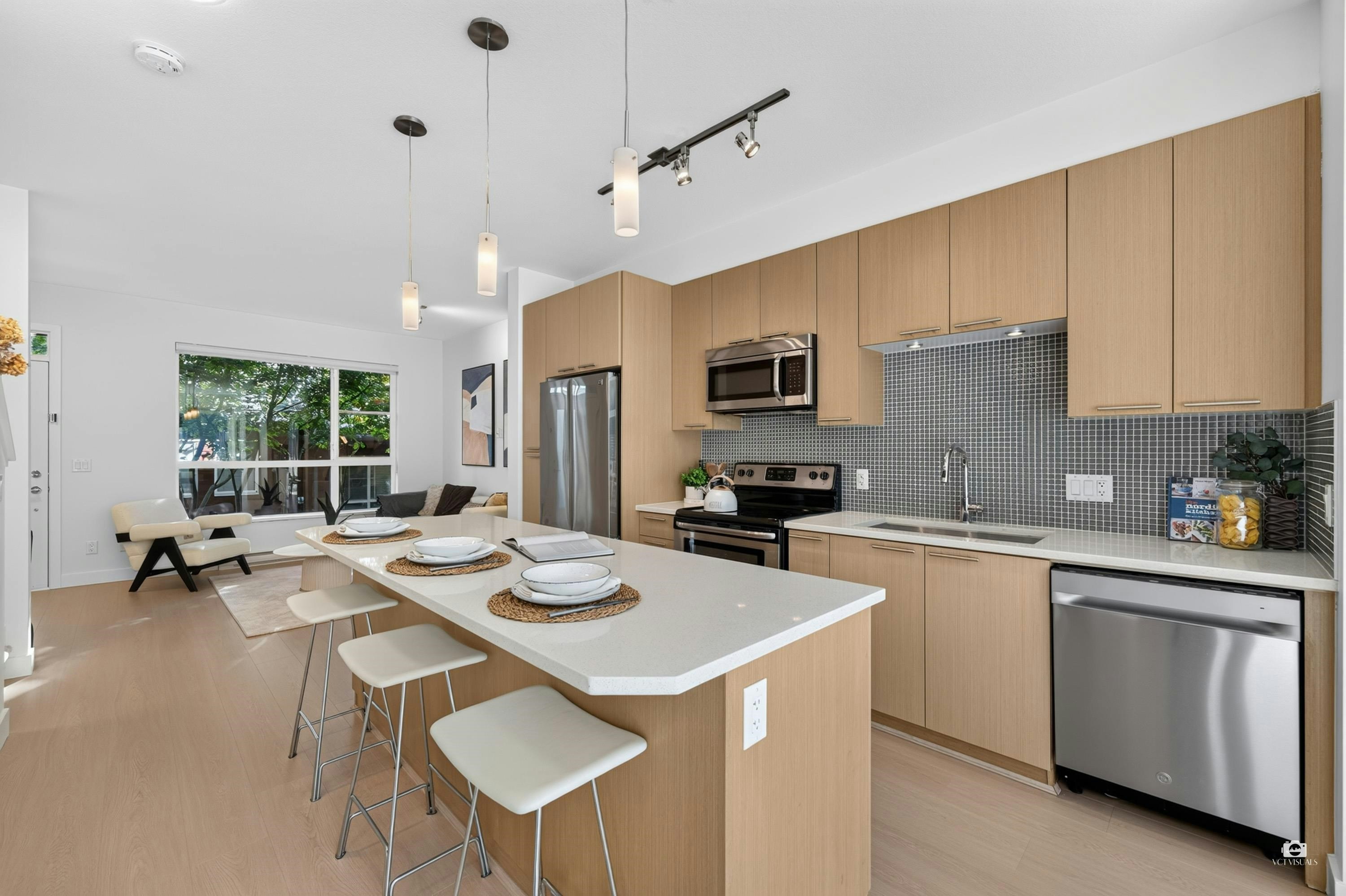 148-2228 162 Street - 5