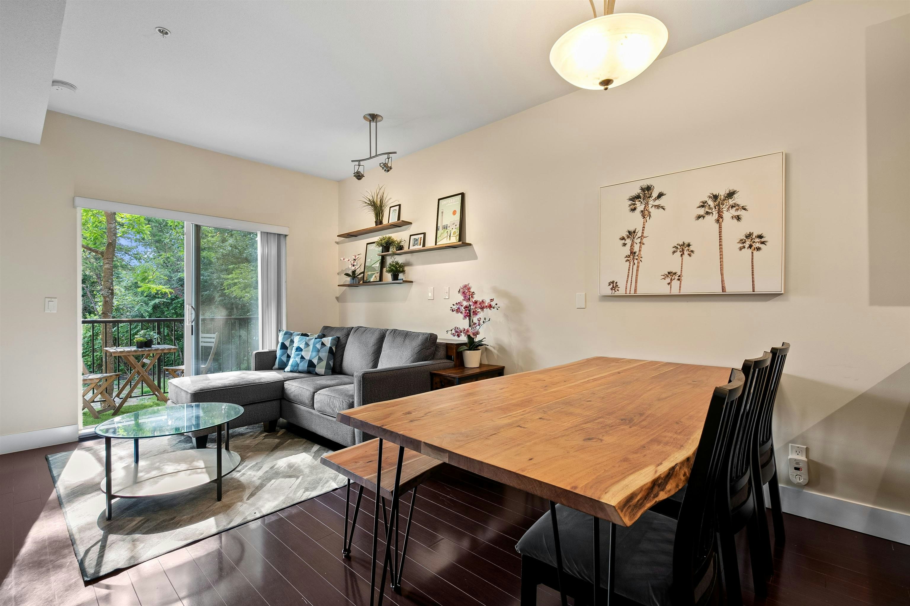 214-5211 Irmin Street, Burnaby, BC, V5J 0C9
