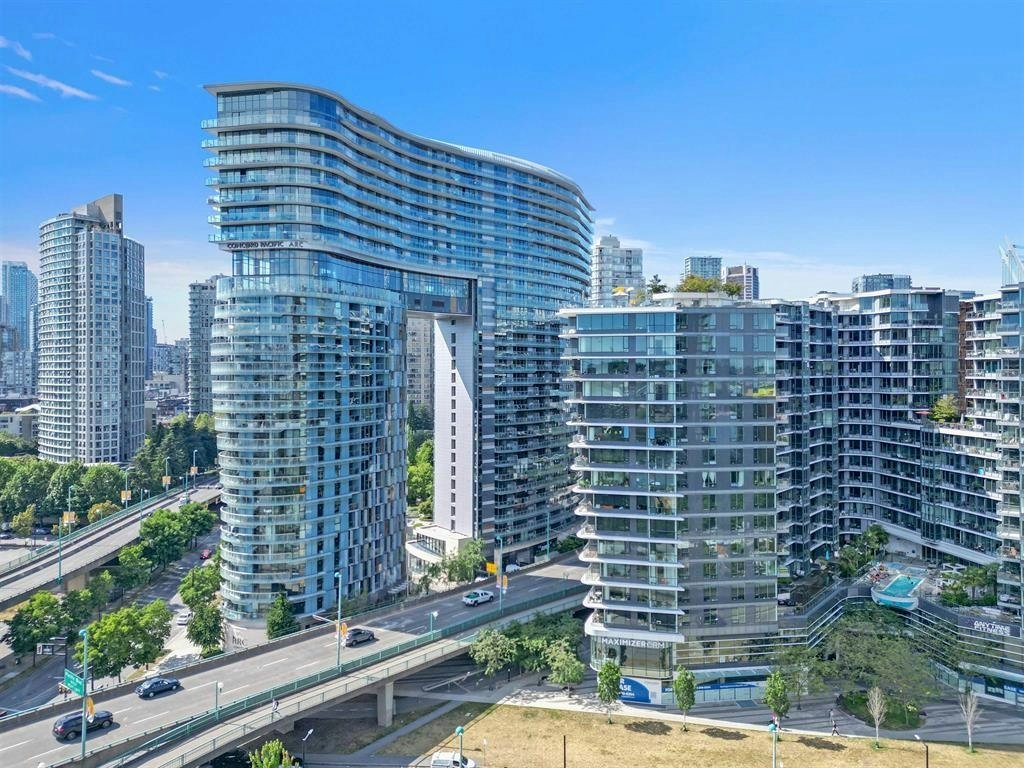 1587-87 Nelson Street, Vancouver, BC, V6Z 0E8 - 27