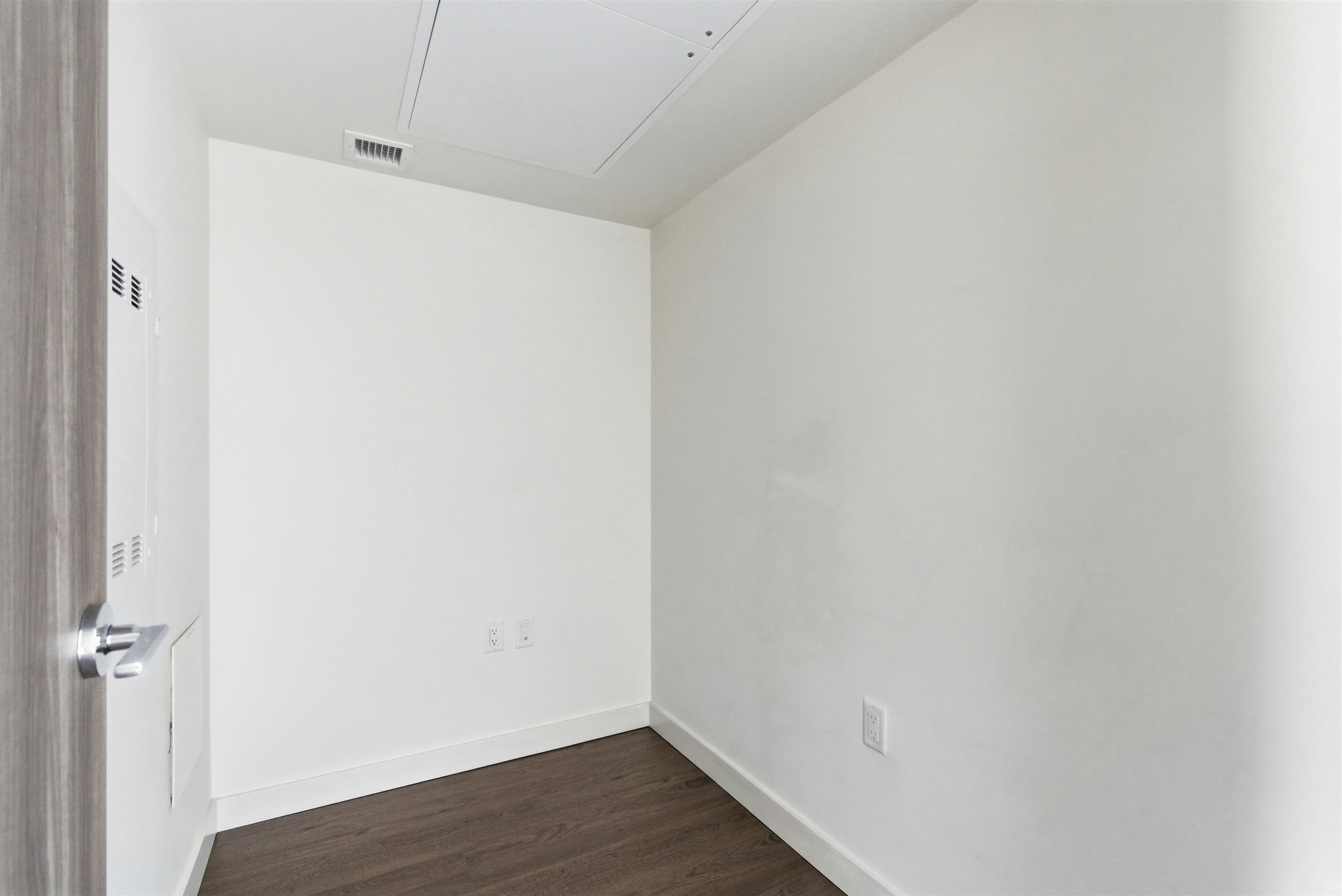 1587-87 Nelson Street, Vancouver, BC, V6Z 0E8 - 16