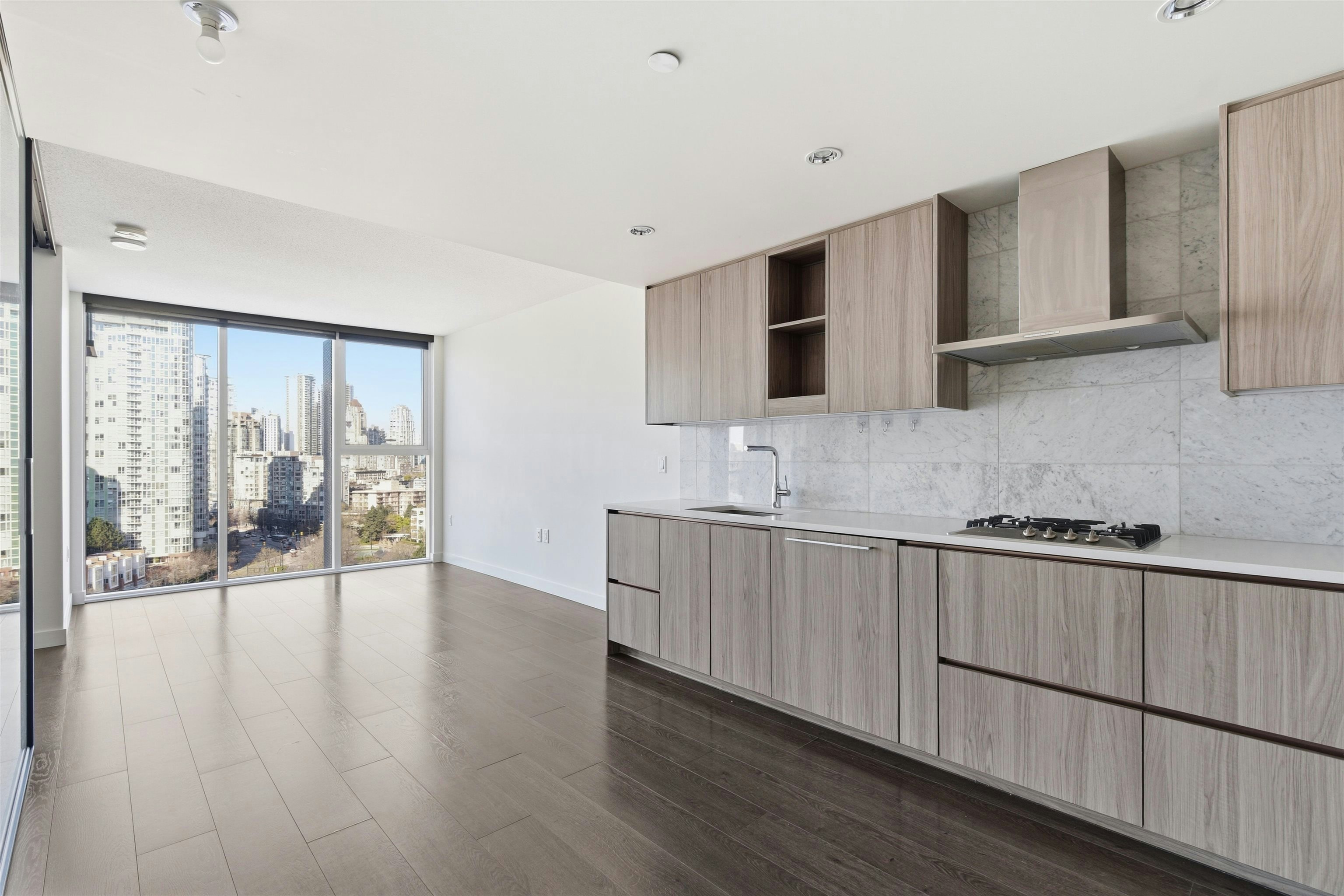 1587-87 Nelson Street, Vancouver, BC, V6Z 0E8 - 3