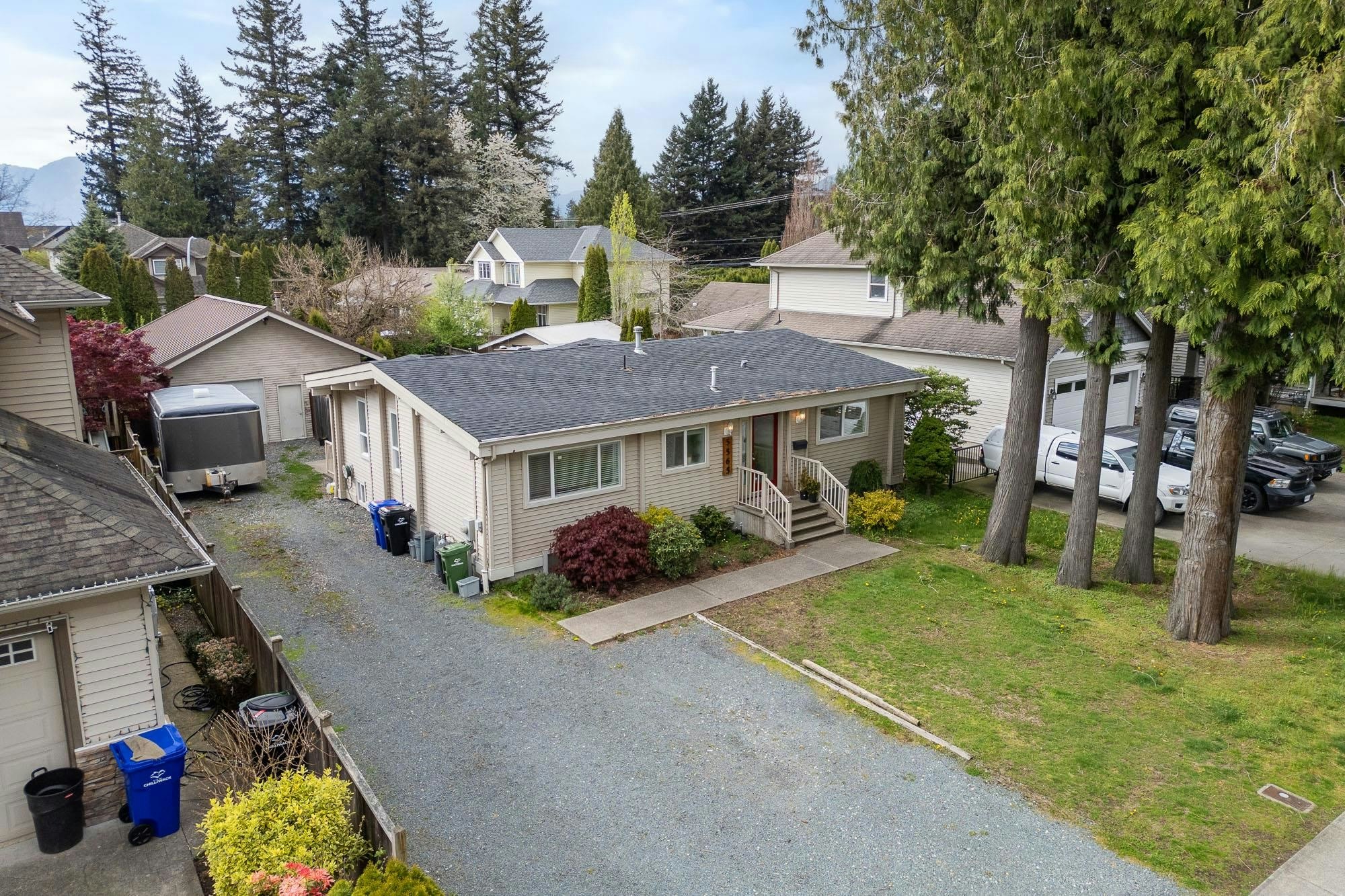 5565 Peach Road, Chilliwack, BC, V2R 5L9