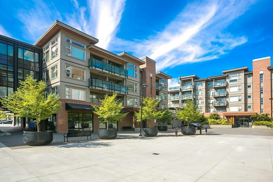 301-1673 Lloyd Avenue, North Vancouver, BC, V7P 0A9