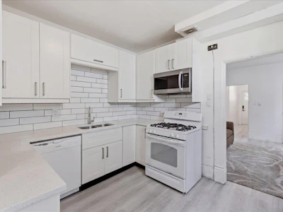 14 W 14th Avenue - 4