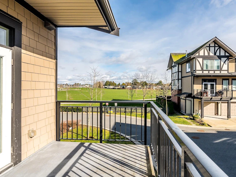 71-10388 No. 2 Road, Richmond, BC, V7E 0B9 - 2