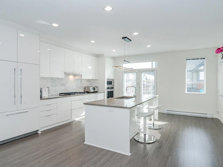 71-10388 No. 2 Road, Richmond, BC, V7E 0B9 - 9