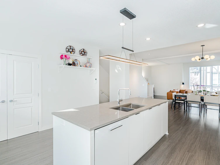 71-10388 No. 2 Road, Richmond, BC, V7E 0B9 - 11