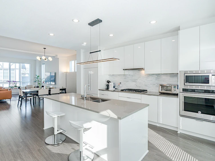 71-10388 No. 2 Road, Richmond, BC, V7E 0B9 - 8