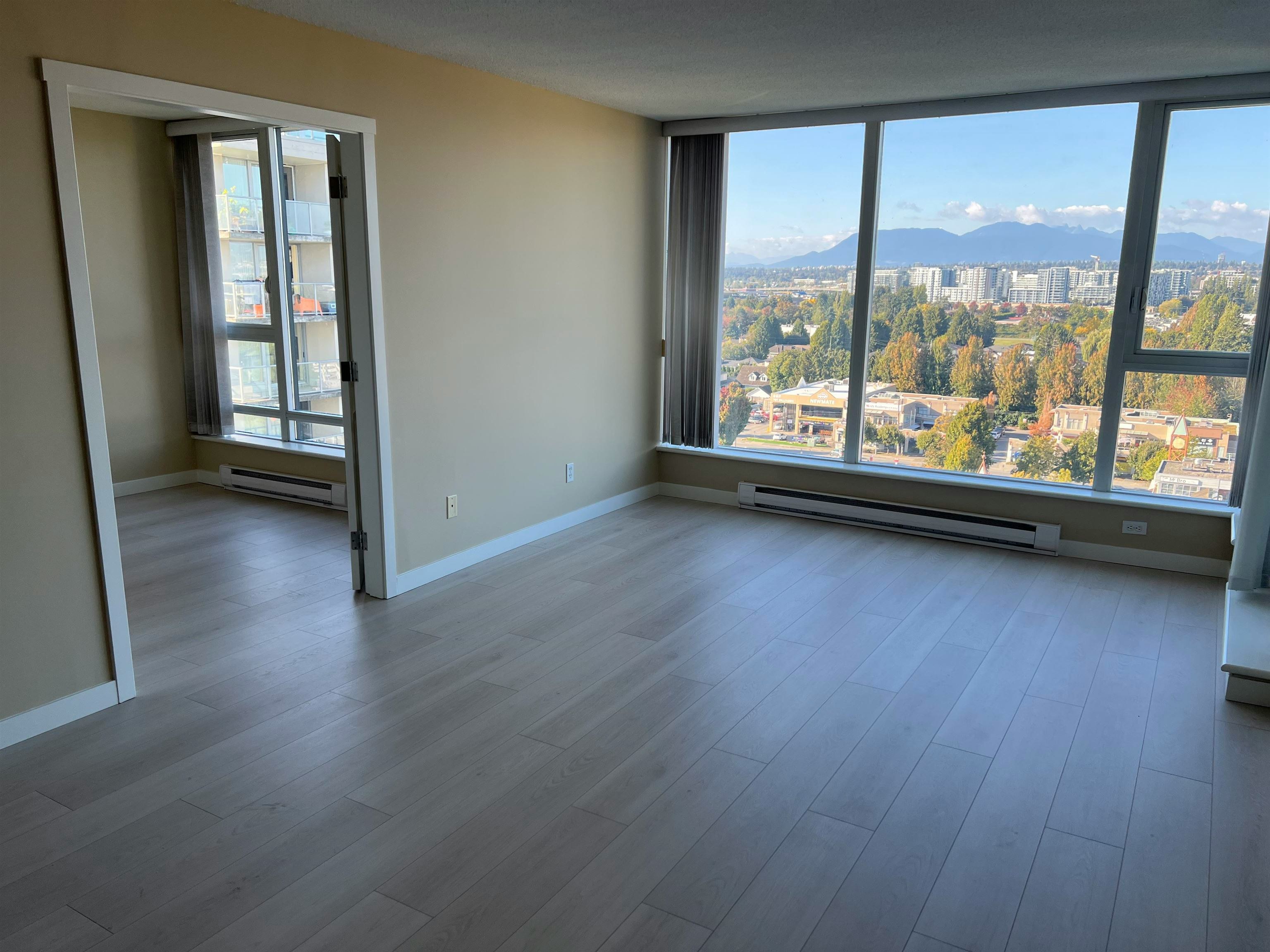 1702-5068 Kwantlen Street, Richmond, BC, V6X 4K4