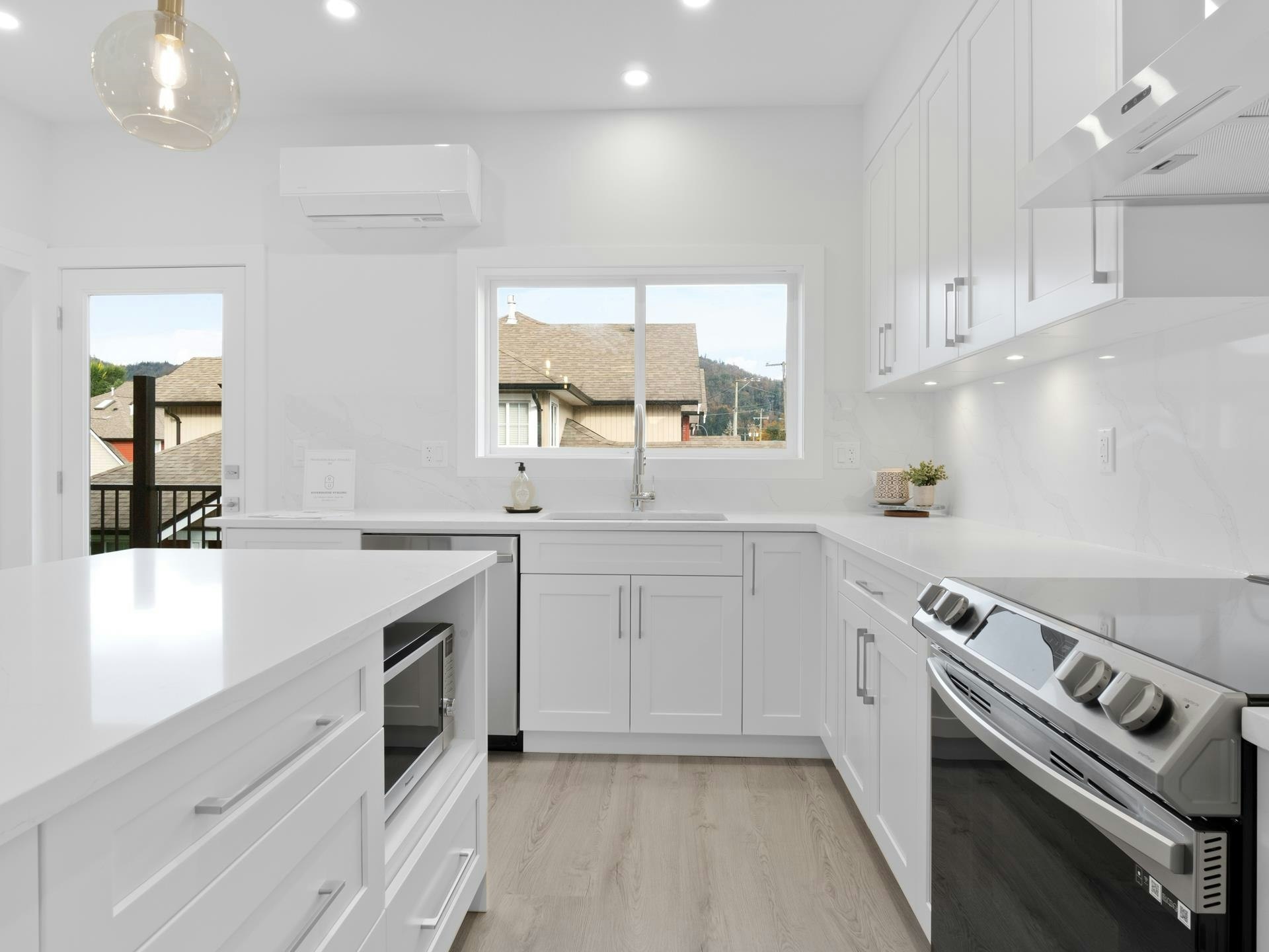 1-1655 Agassiz Rosedale No 9 Highway - 4