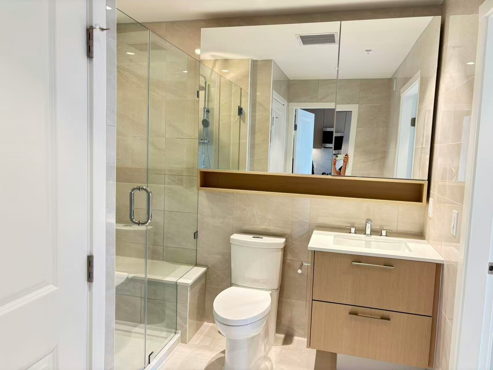 908-5938 Olive Street, Burnaby, BC, V5H 2P6 - 5