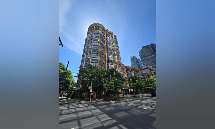 903-488 Helmcken Street