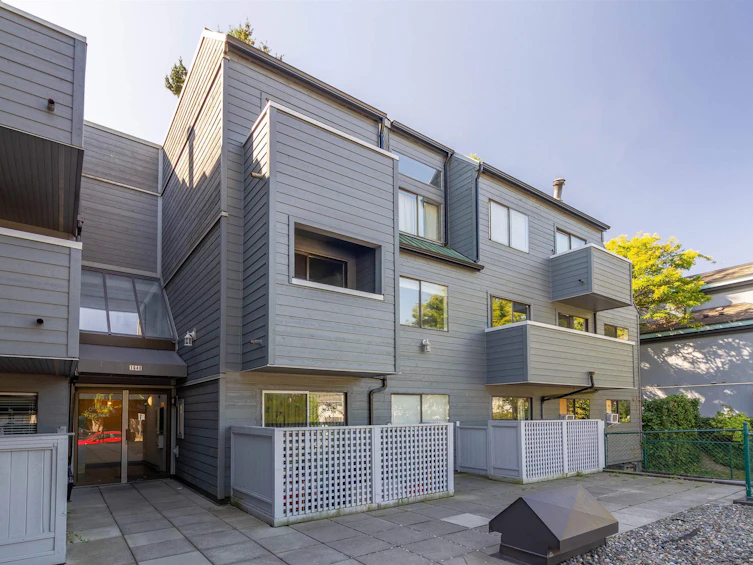 201-1948 Coquitlam Avenue, Port Coquitlam, BC, V3B 1J3