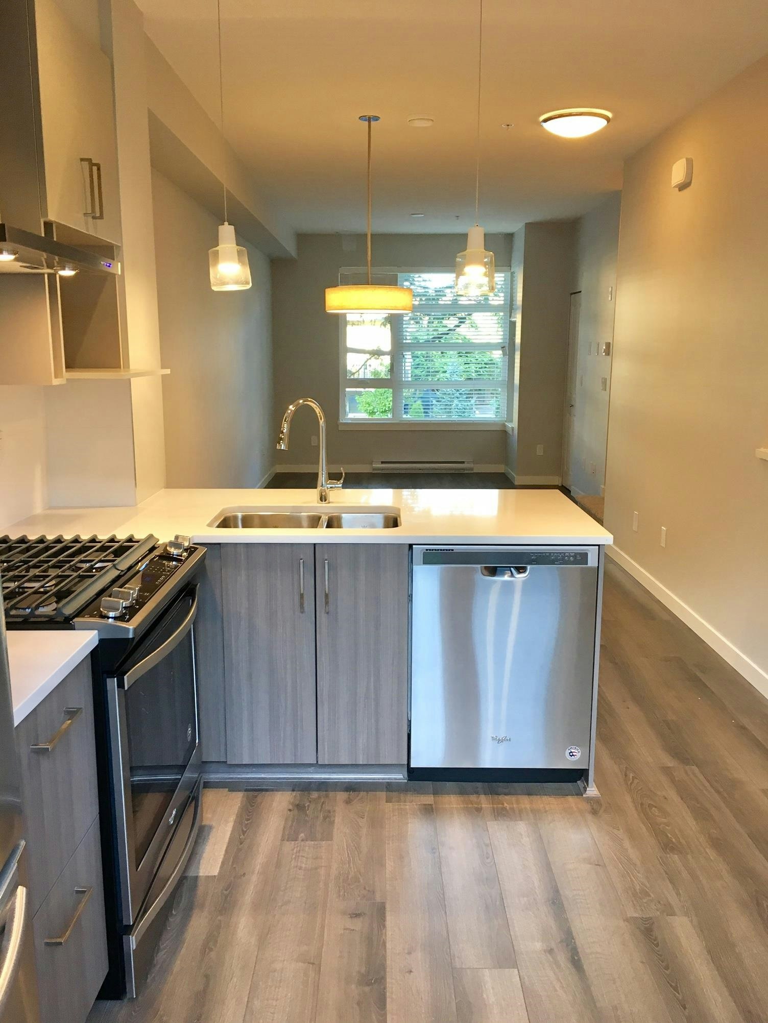 6-8377 Jones Road, Richmond, BC, V6Y 1L5 - 2