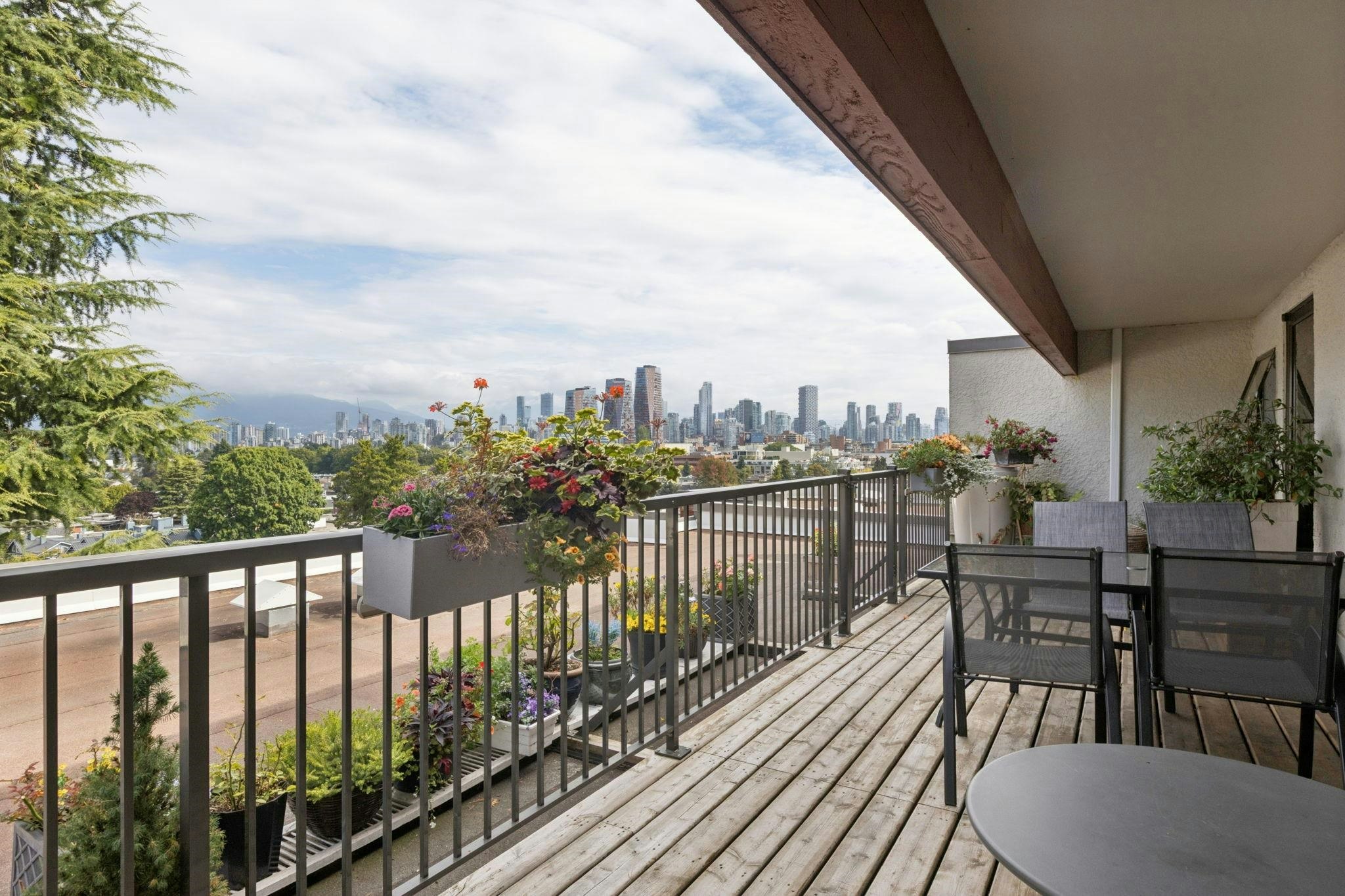 206-2120 W 2nd Avenue, Vancouver, BC, V6K 1H6 - 16